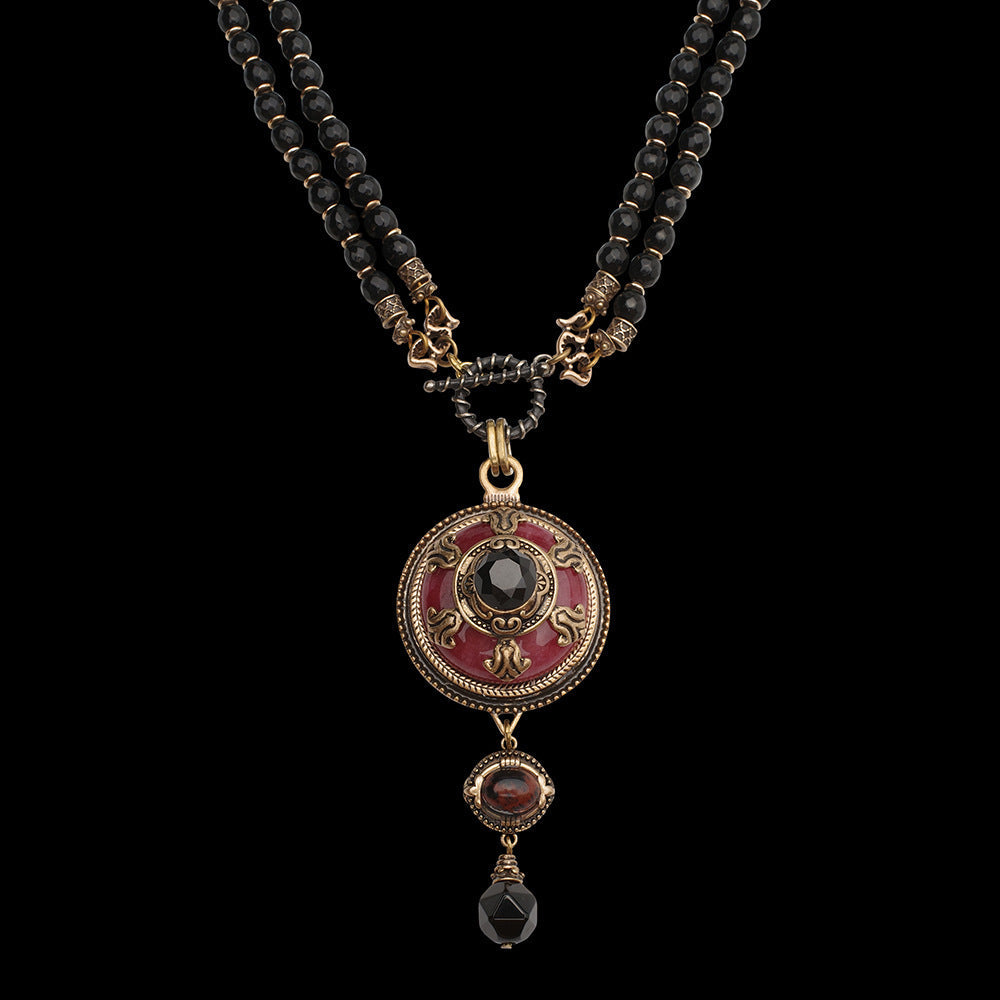 Bee necklace with copper chain and agate beads