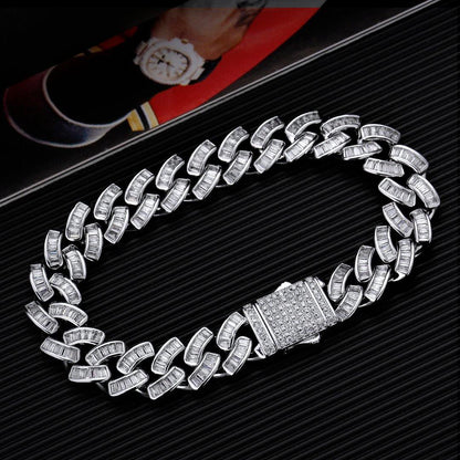 12mm Baguette CZ Mens Cuban Link Bracelet in White Gold
Never fading
Nickel-free
Durable and anti-tarnish
Excellent touch feeling
No allergies
No deformation
Everlasting Shine

Details



Material
Brass with White Gold PBraceletsBraceletsdopeplusDOPEPLUS.COM