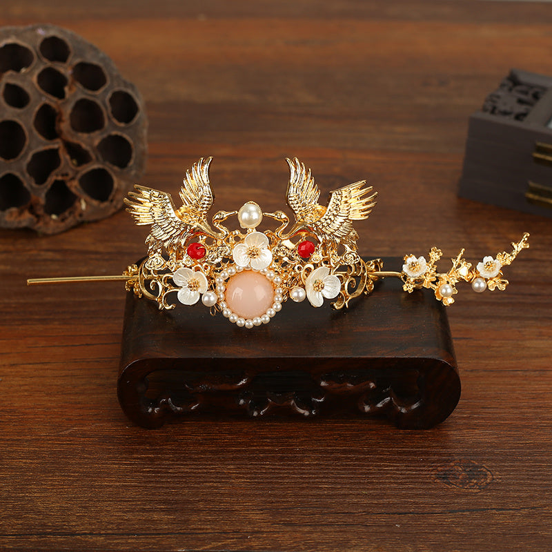Traditional Hanfu Chinese hairpin with antique design