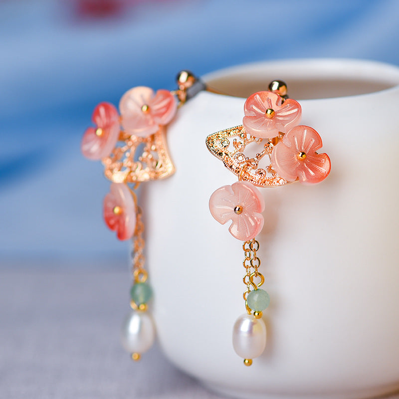 Ginkgo Leaf Pearl Mori Women Earrings-1